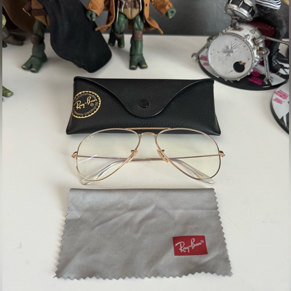 Ray-Ban Aviator Matte Gold Frame Clear Sunglasses 58-14 - Picture 9 of 14